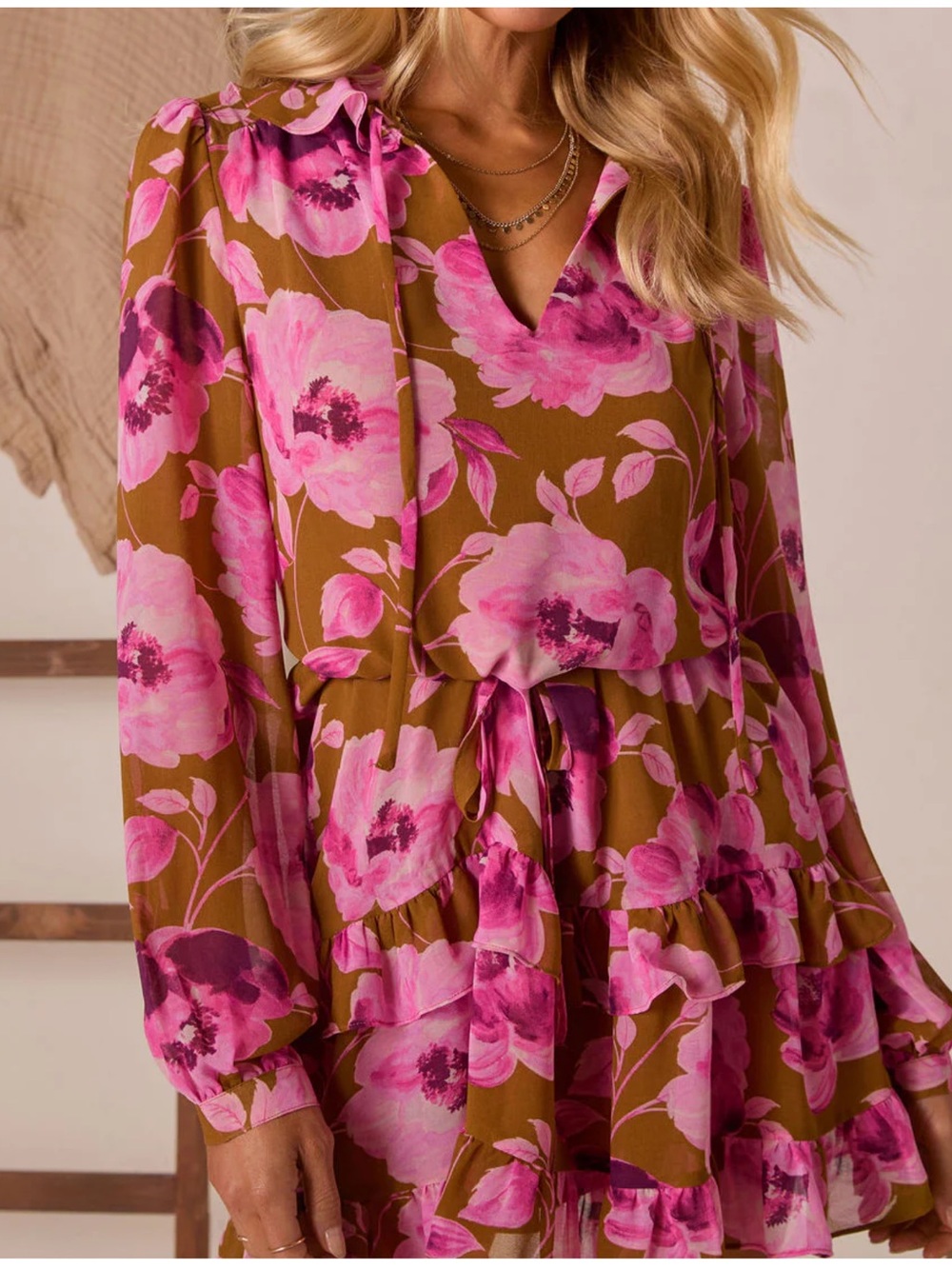 VICI‎ Charleston Waist Tie Floral Pink & Brown Mini Dress - Picture 15 of 16